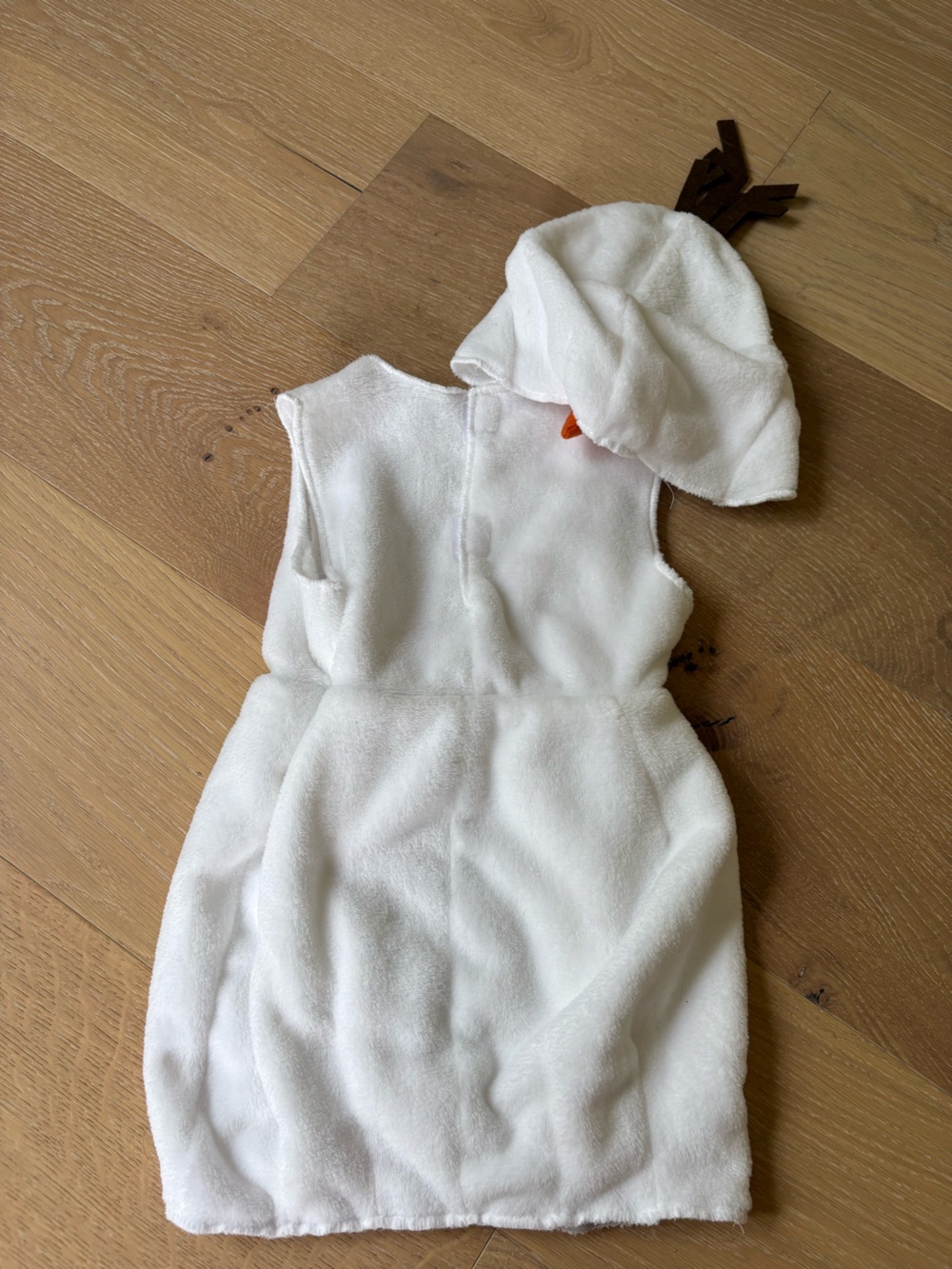 Disney Olaf Snowman 3/4T Halloween Costume - Picture 3 of 3